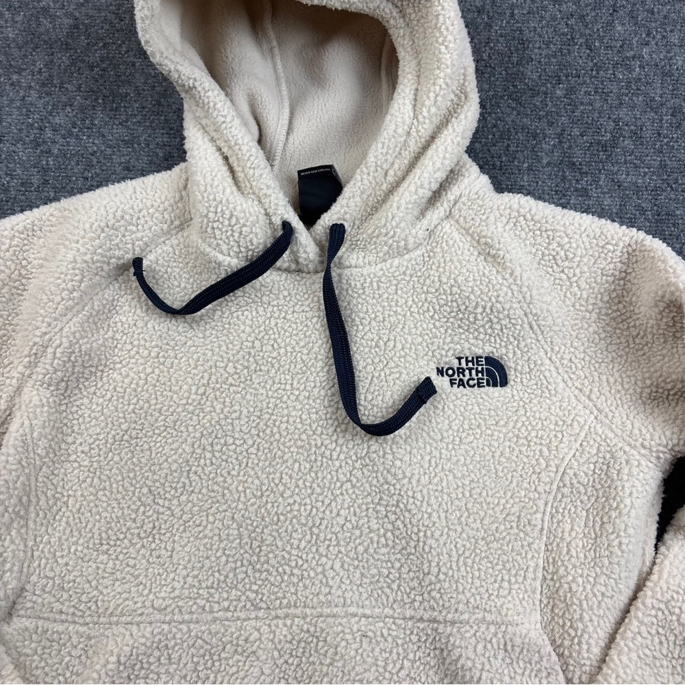 THE NORTH FACE Women’s Cream White Sherpa Hooded Pullover w/Navy Size: medium - Picture 3 of 9